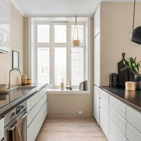 Beautiful In The Heart Of Apartment *