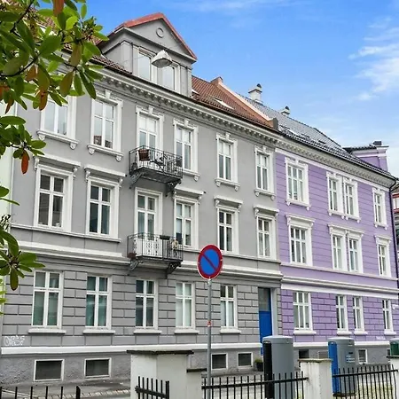 Beautiful In The Heart Of Apartment *